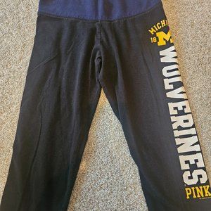 Pink crop leggings with michigan logo
